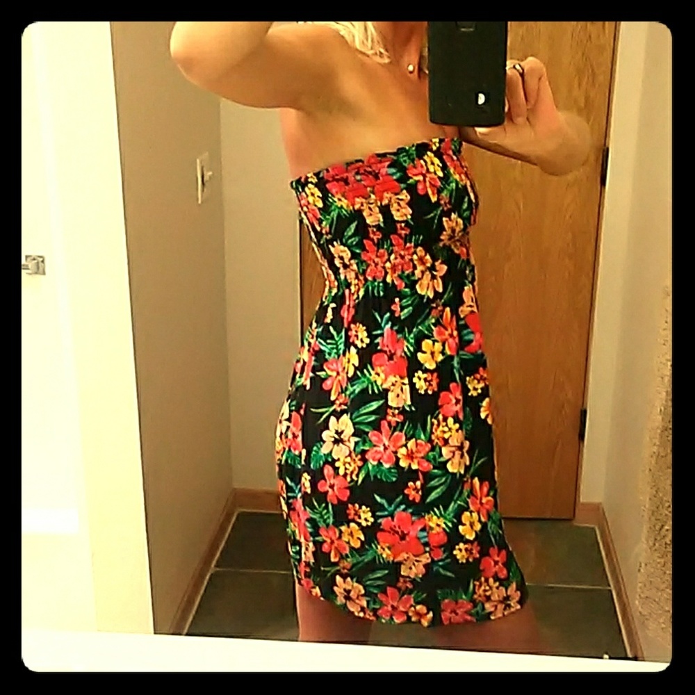 Wet Seal Sleeveless Dress